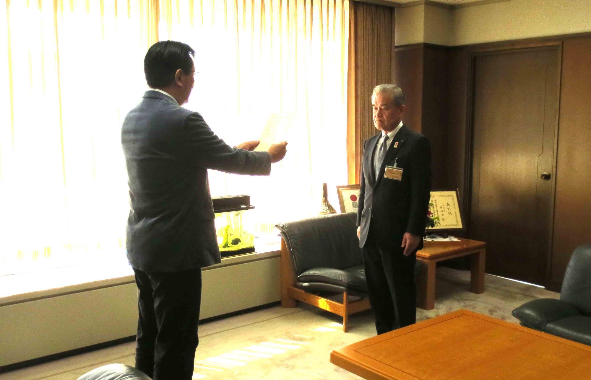 教育長辞令交付式