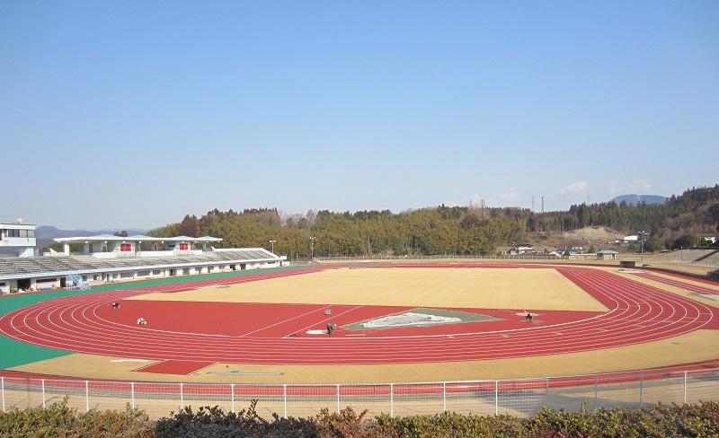 日田市陸上競技場写真