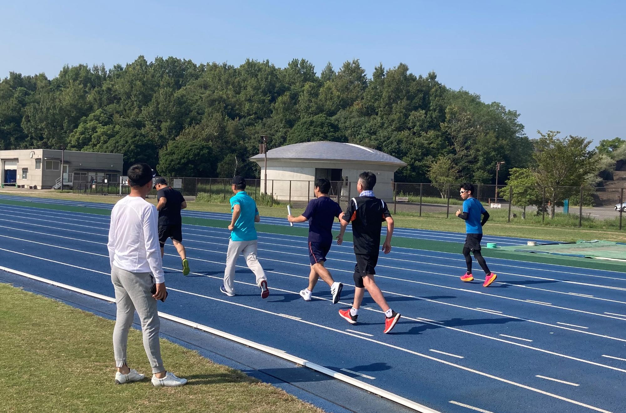 議員陸上4×400mリレー