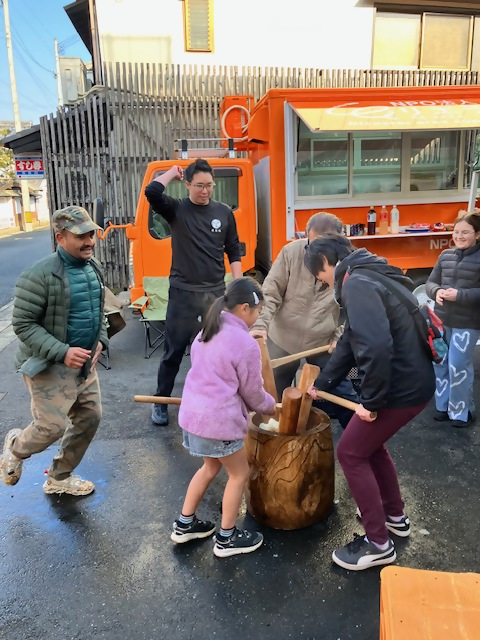 餅つき風景3