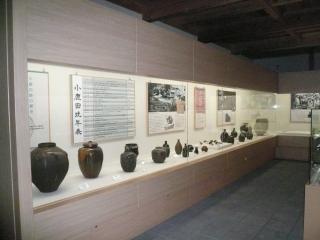 小鹿田焼の歴史展示画像