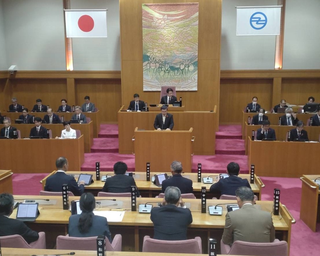 第1回臨時会 開会