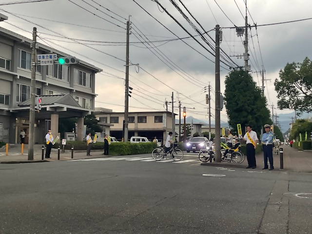 呼びかけの様子