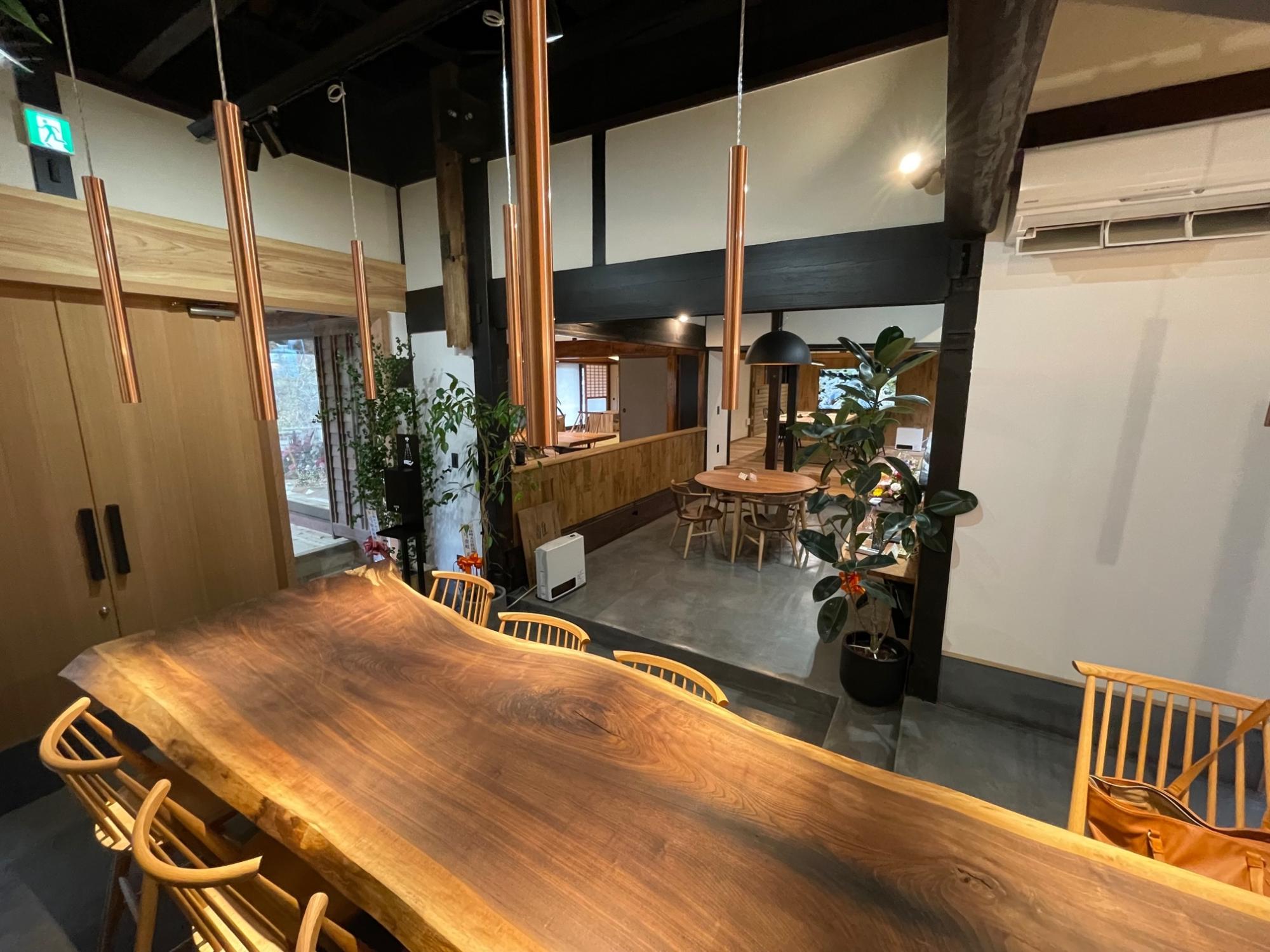 郷雲のミーティングスペースの写真