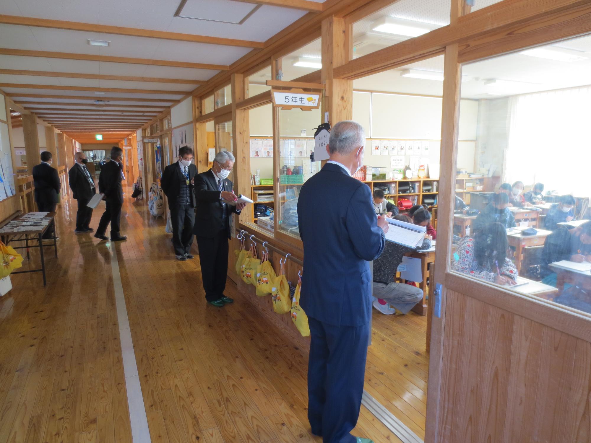 学校訪問の様子の画像3