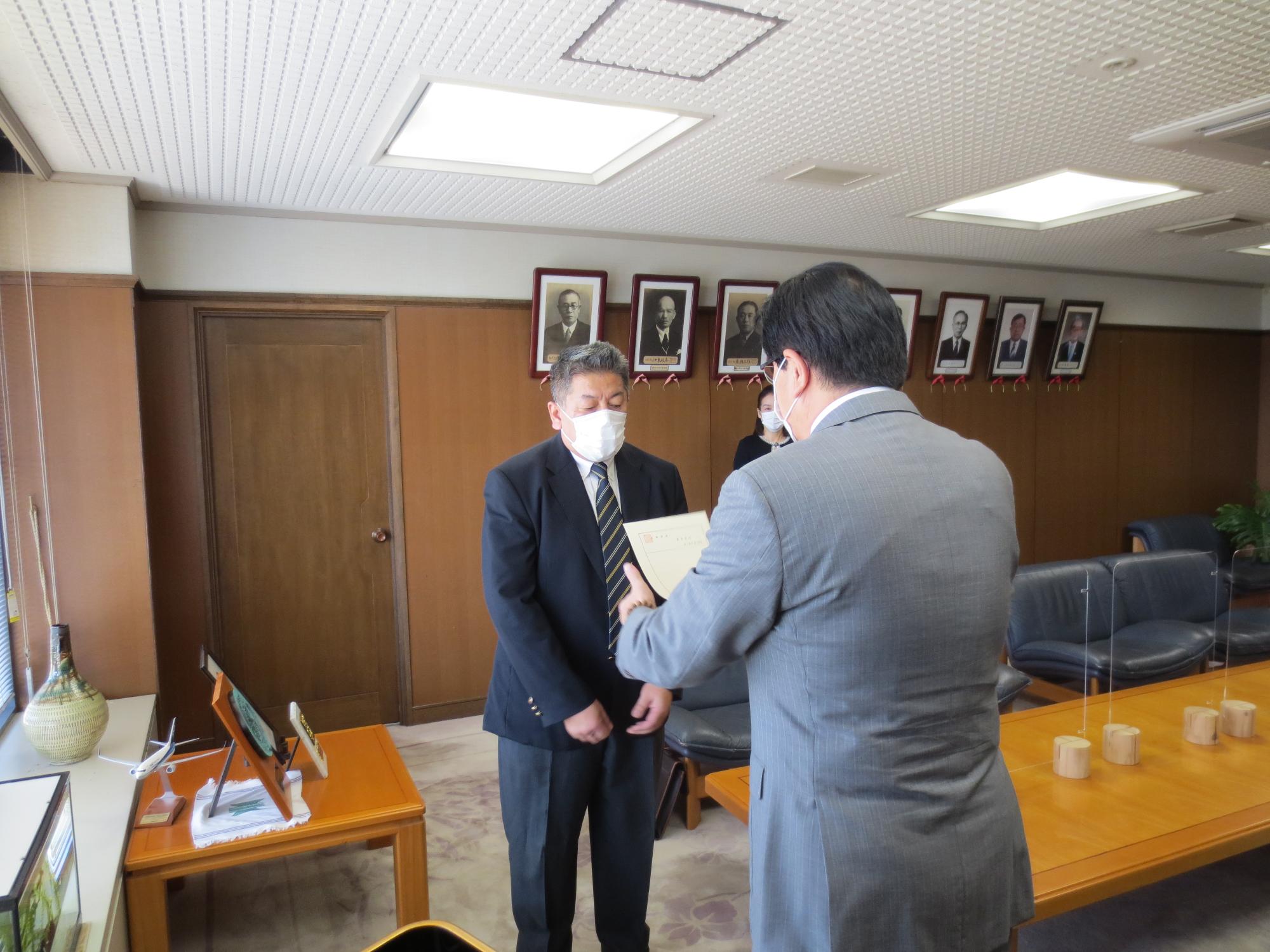 佐々木委員辞令交付式