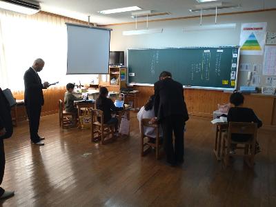 学校訪問の様子1
