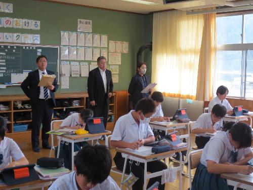 戸山中学校訪問の様子