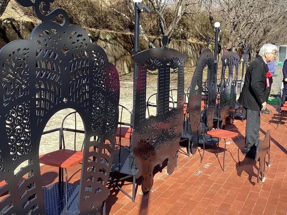 宝珠山駅モニュメントの画像2