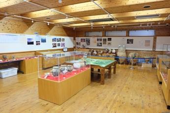 埋蔵文化財センター常設展示風景