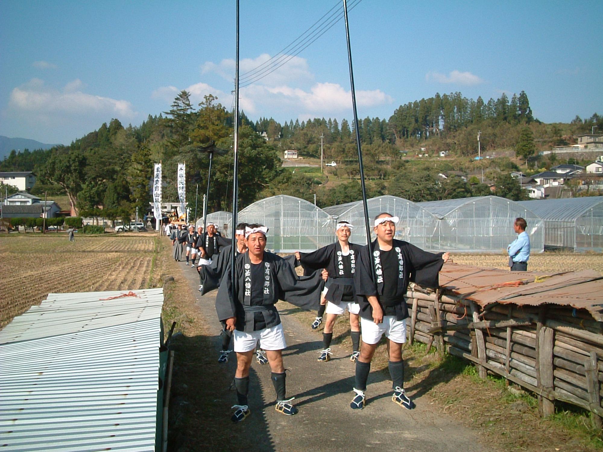 有田町若八幡社やっこ降り行列の写真