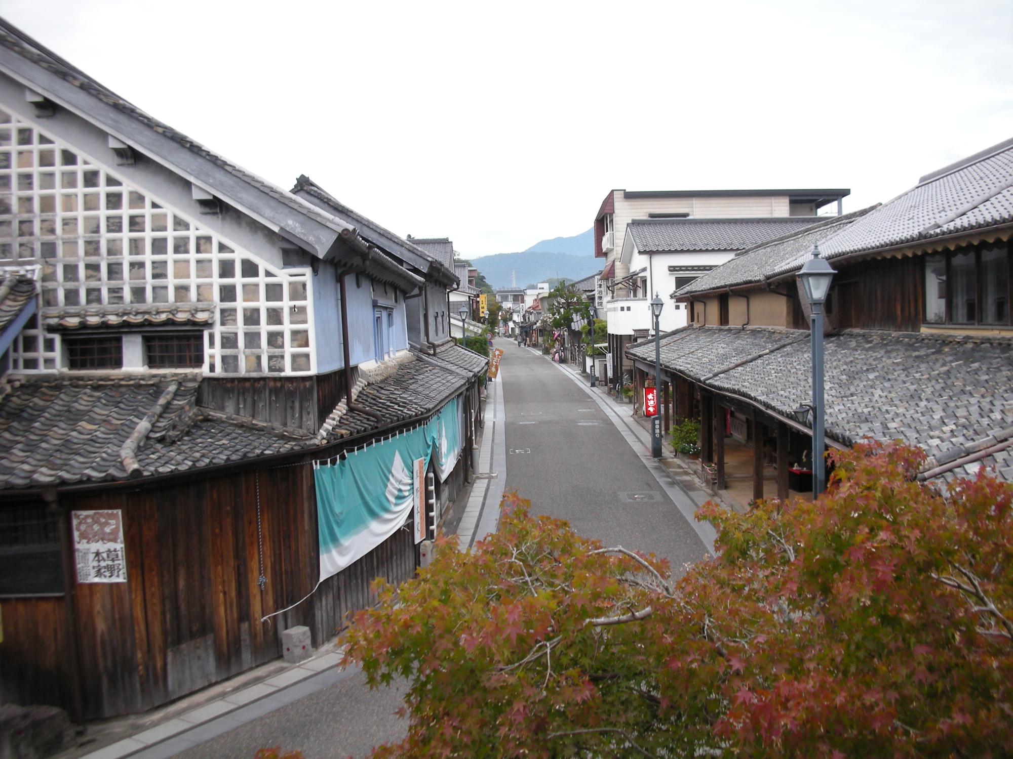 咸宜園・隣接する豆田町の町並み2
