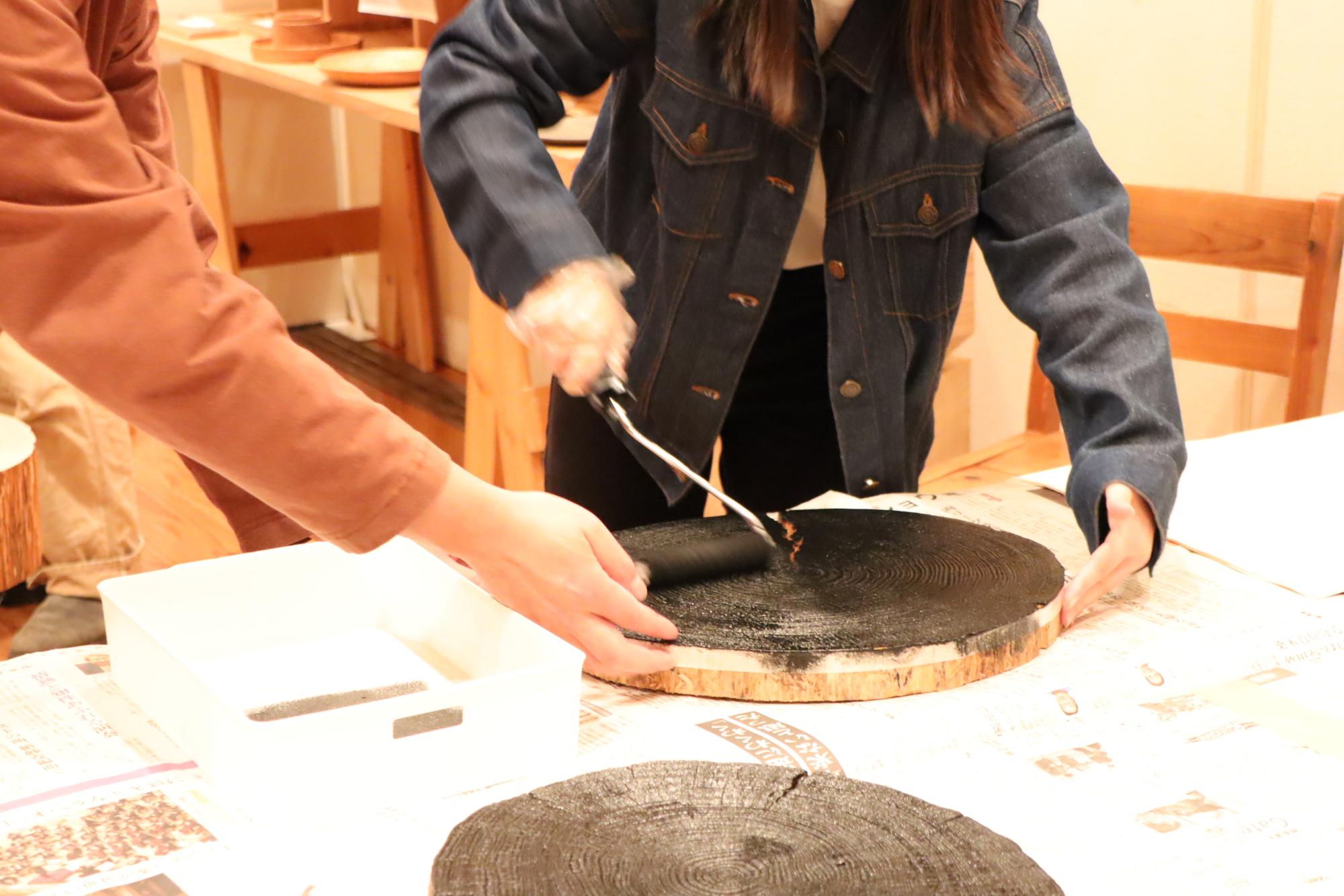 タンコロを使った創作体験（版画づくり）の画像