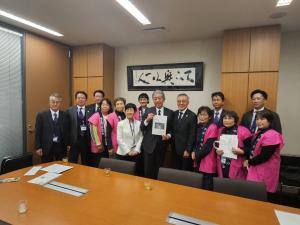 岩屋衆議院議員に要望