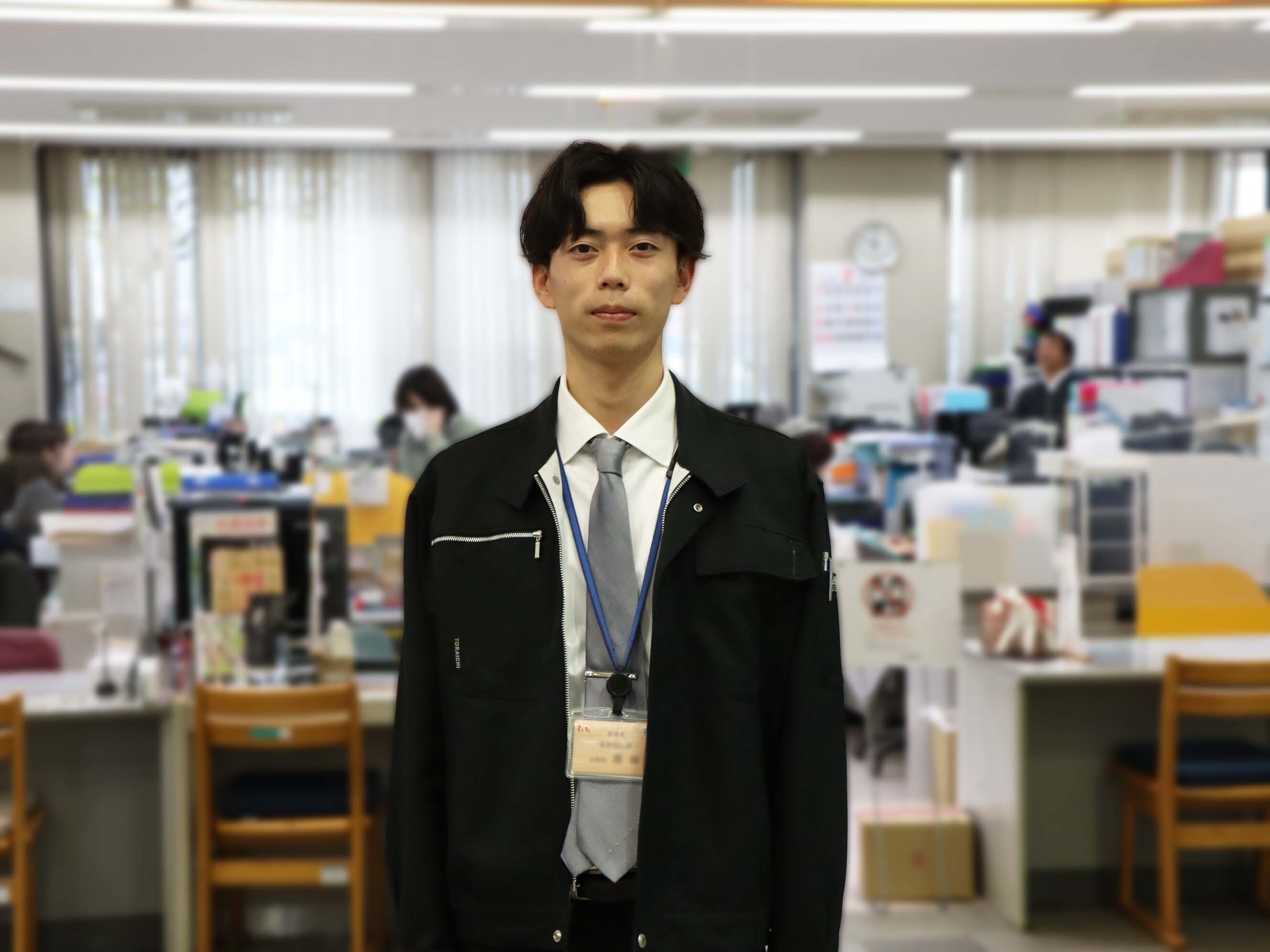 先輩職員の写真