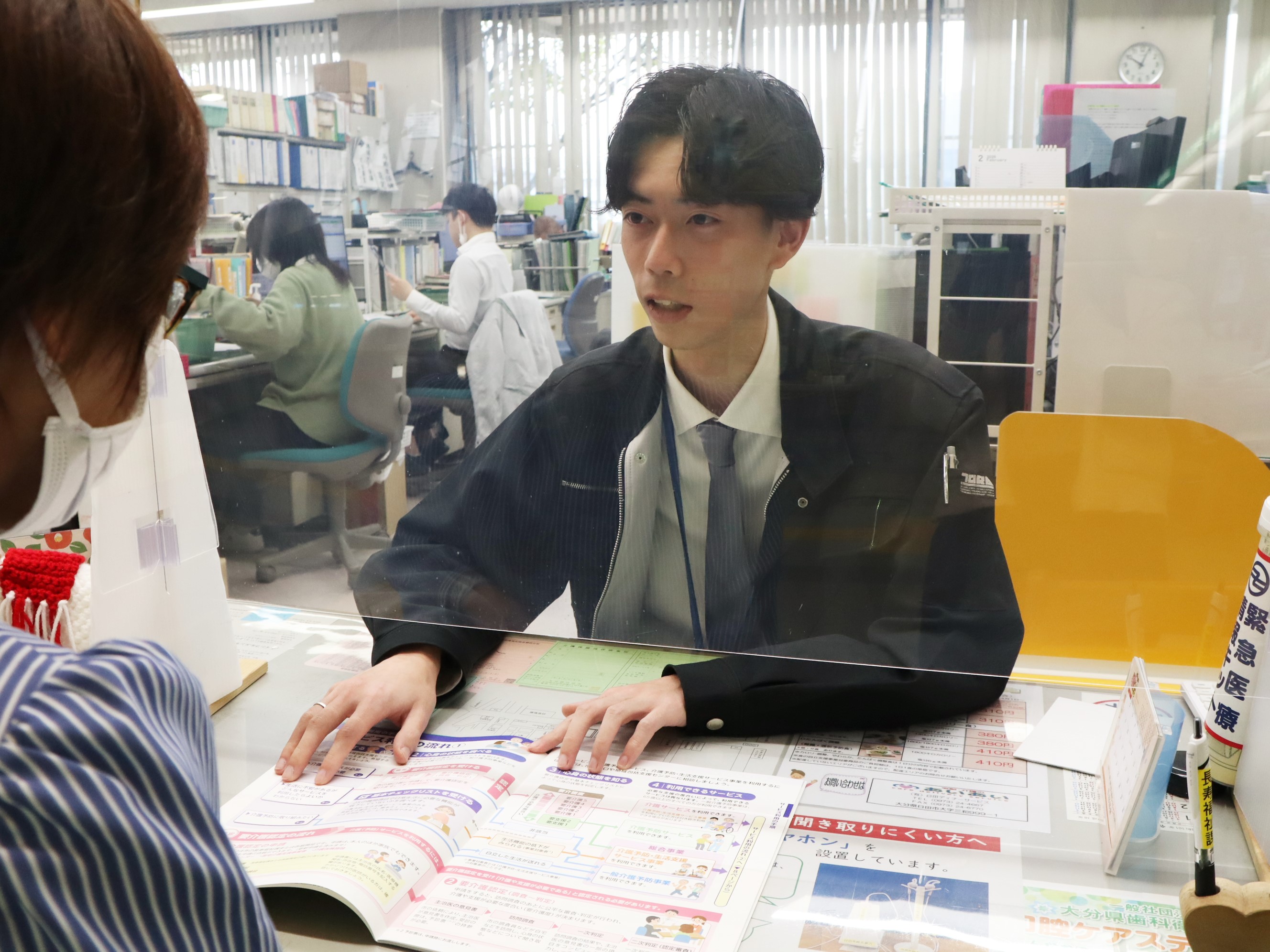先輩職員の写真