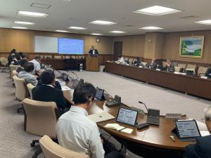 議員間討議の様子3