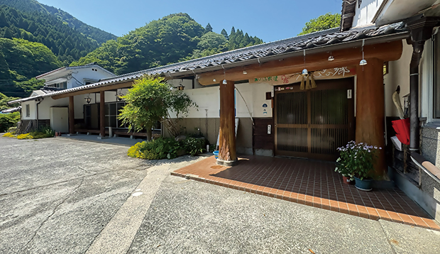 やまめの郷外観