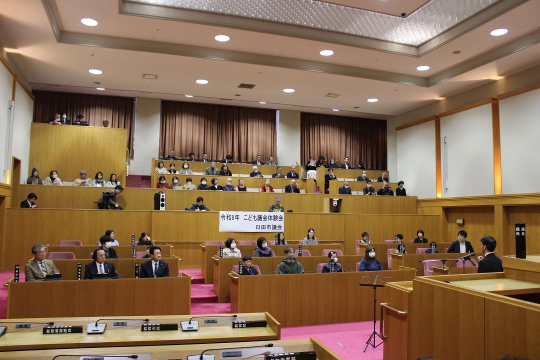 こども議会体験会の全景写真